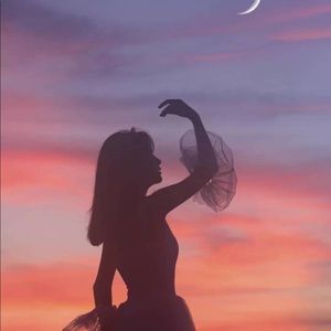 Meet your Posher, Lucy